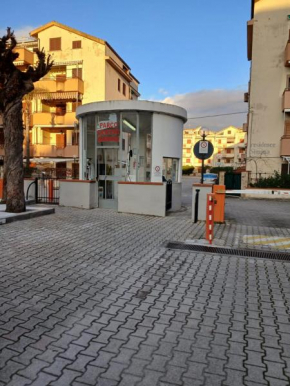 Appartamento nel centro della città, 350 m dal mare Scalea